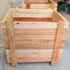 Ecuplatus Wood Box